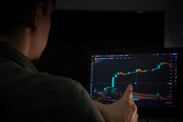 Understanding Stablecoins: A Comprehensive Guide with Real-Life Examples